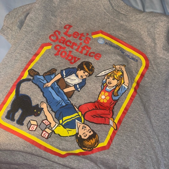 Gray Graphic T-Shirt with Retro Design - Picture 1 of 3